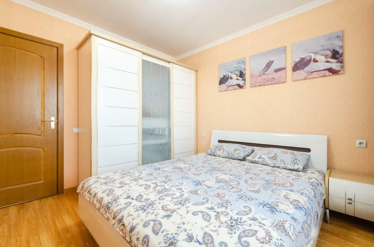 Artal Apartment On Obolonskaya Square 3 키예프 우크라이나