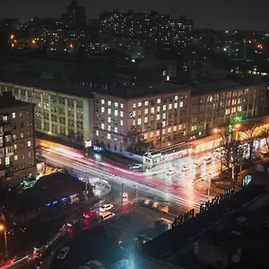  Апартаменты Cozy In A New Building Close To The Downtown