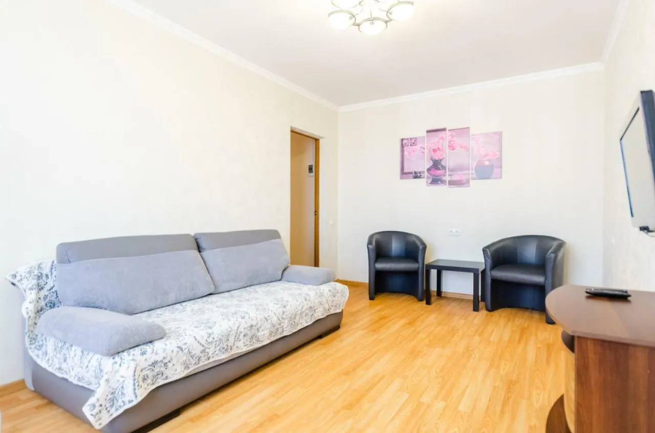 Artal Apartment On Obolonskaya Square 3 Киев