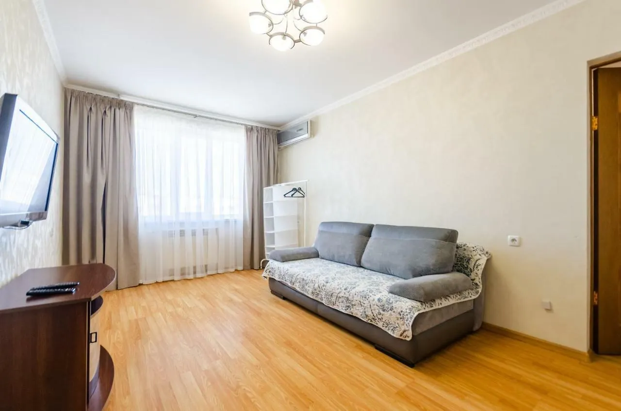 Artal Apartment On Obolonskaya Square 3 Киев